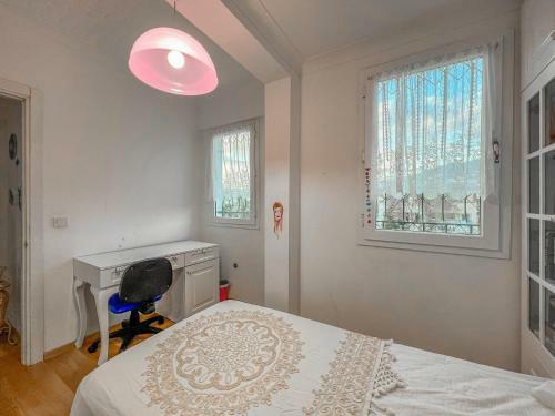Huge 3br Villa With A Beautiful Garden At Ortakent