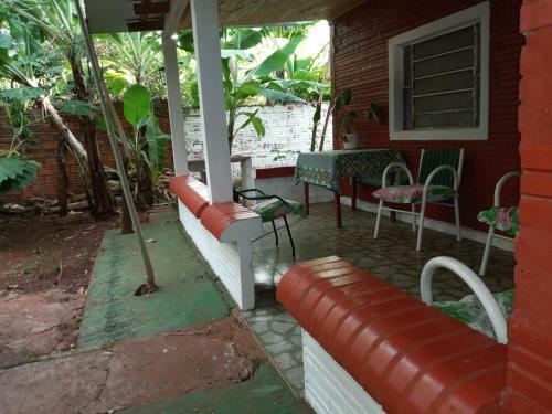 Hostal Alojamiento El Bosque