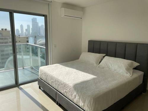 Hermoso Apartamento Con Vista A La Bahia