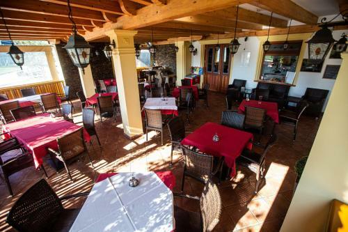 Hostal Gostilna Pugelj
