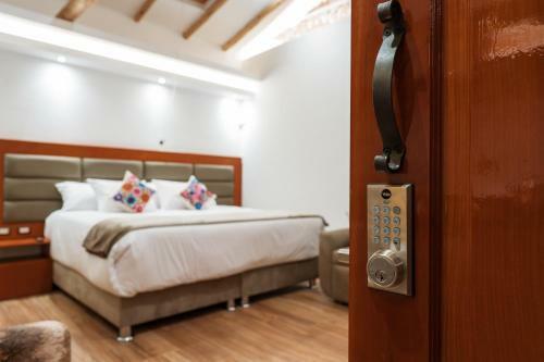 Lujoso Apartamento En Restaurada Casa Colonial