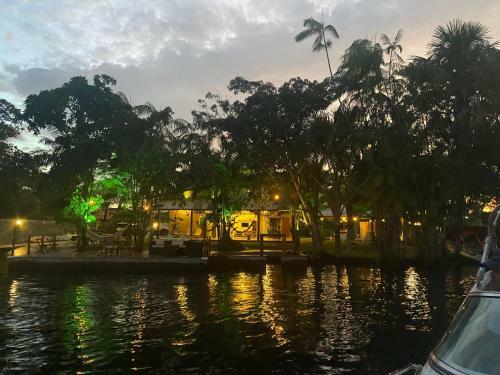 Casa Bangal� Nautico- Barreirinhas