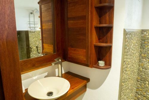 Apartamento Stunning Studio Suite - Ac, Walk To Town And Beach