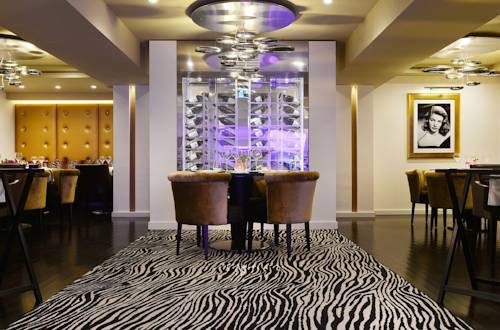 Hotel N'vy Manotel