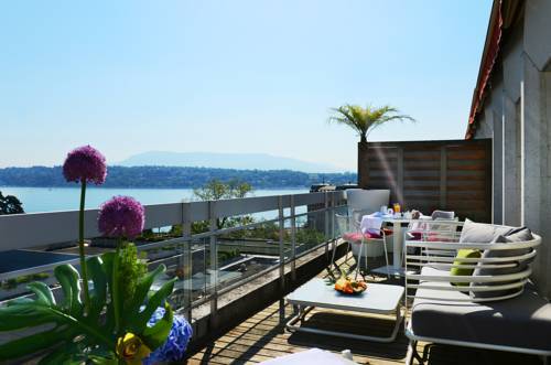 Hotel N'vy Manotel