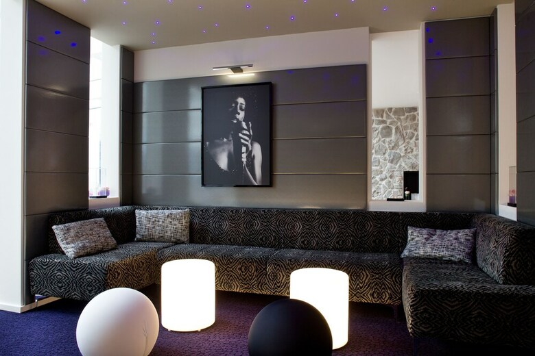Hotel N'vy Manotel