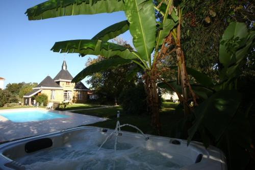 Bed & Breakfast Maison D'h�tes Lassaubatju