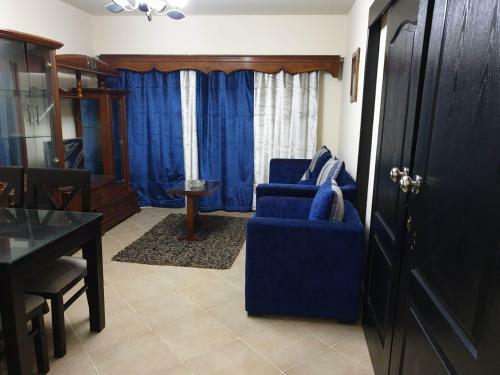 Sea View Apartment In Porto Marina