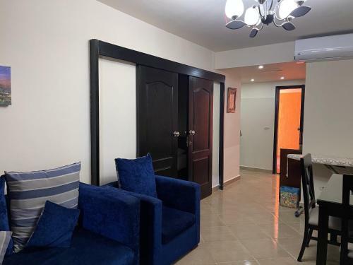 Sea View Apartment In Porto Marina