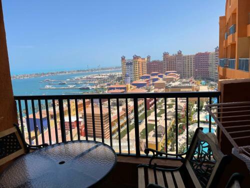 Sea View Apartment In Porto Marina