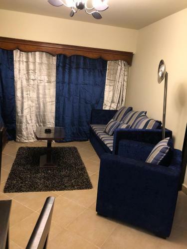 Sea View Apartment In Porto Marina