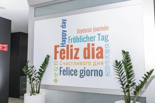 Hotel Happy Day