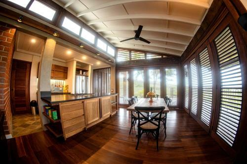Bed & Breakfast Denter Tumas Residence