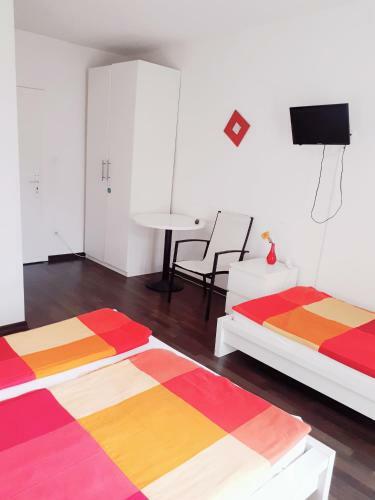 Hostal Hotel Garni Battello