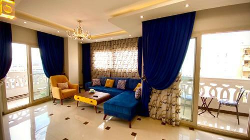 Royal Luxury Apartment With Gorgeous Sea View