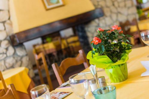 Hotel Albergo Ristorante Dalla Mena