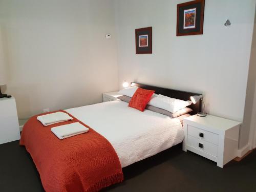 Stirling Apartments - Studio 3