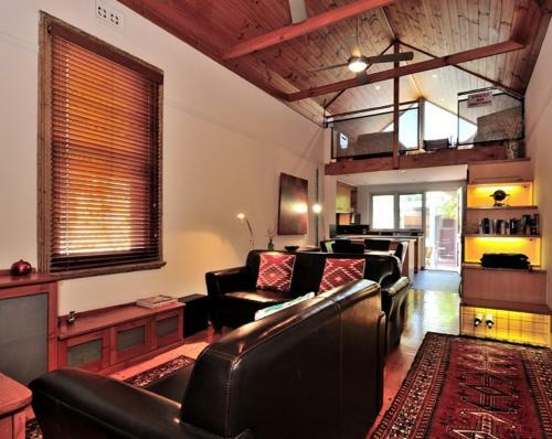 Pure Gold - Heritage 2 Bedroom Terraced Cottage