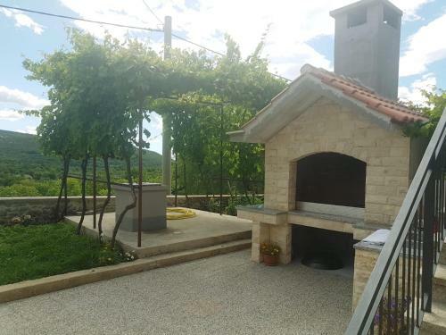 Erslan Holiday Home