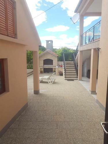Erslan Holiday Home