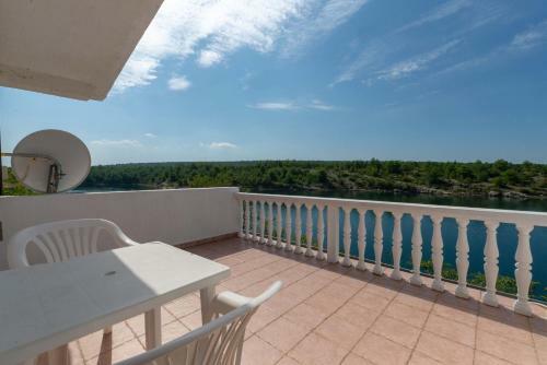 House Ribnica