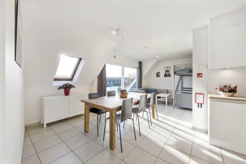 Excellent Work Stay Apartment