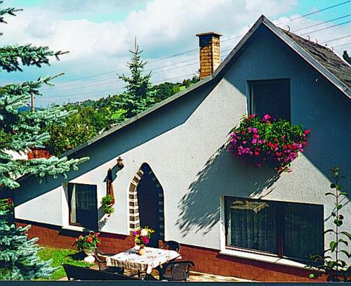 Ferienhaus Gl�ser