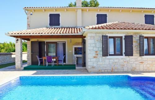 Villa Mary - With Pool
