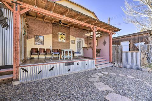 Apartamento Converted Concert Hall In Downtown Del Norte!