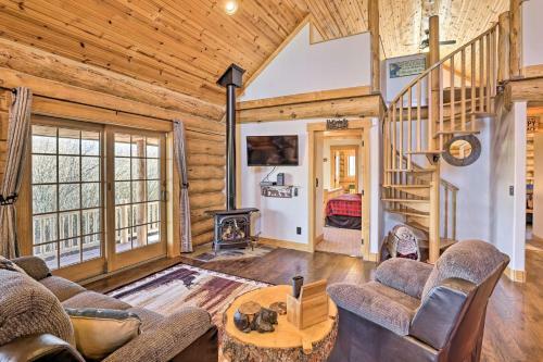 Idyllic Granby Cabin Perfect Family Getaway!