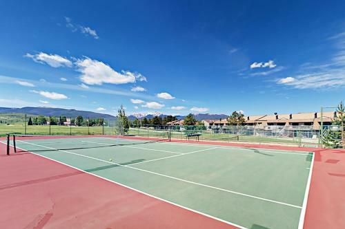Club Meadowridge 5-6