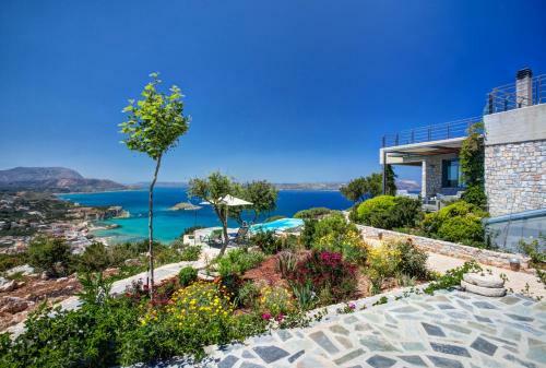 Daedalos Villa