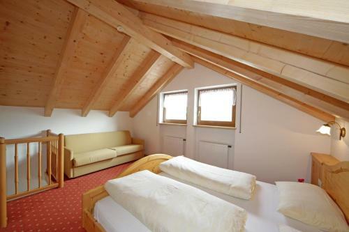 Hotel Garn� Lasteis