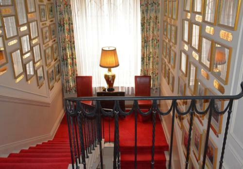 The Starkey Mansion, One Block From Colorado State Capitol