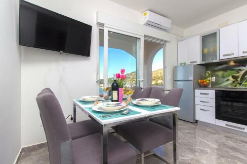 Hostal Apartmani Malis