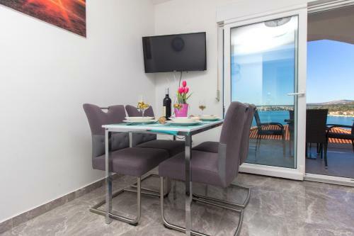 Hostal Apartmani Malis