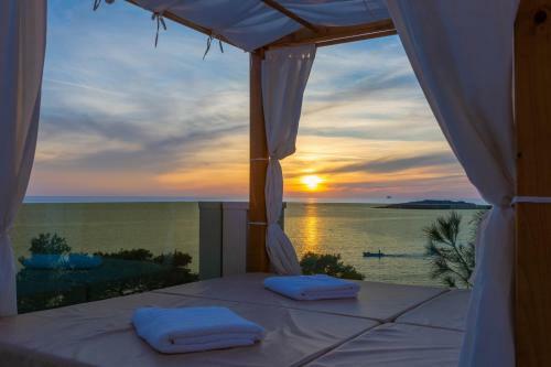 Villa Esquel - With Heated Pool