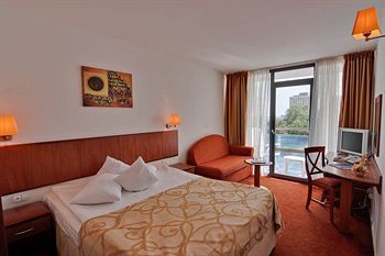 Hotel Cleopatra