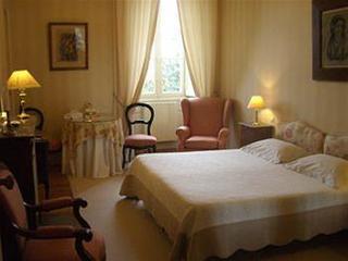 Hostal Ch�teau Des Salles