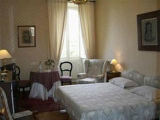 Hostal Ch�teau Des Salles