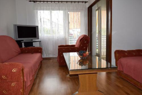 Apartments Zjacic