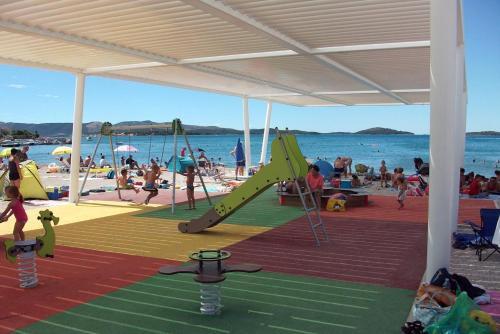 Apartments Zjacic