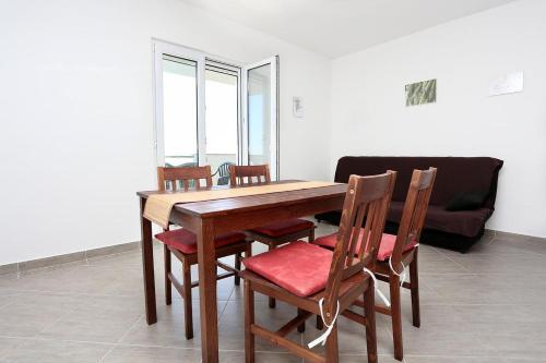 Apartments With A Parking Space Marusici, Omis - 10331