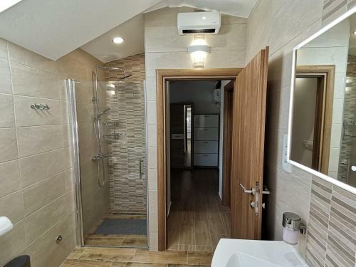 Apartamento Penthouse Ema