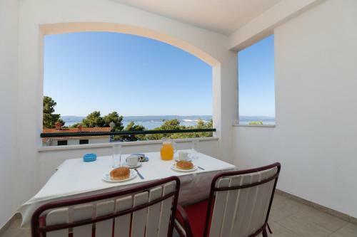 Apartment Meira Br3