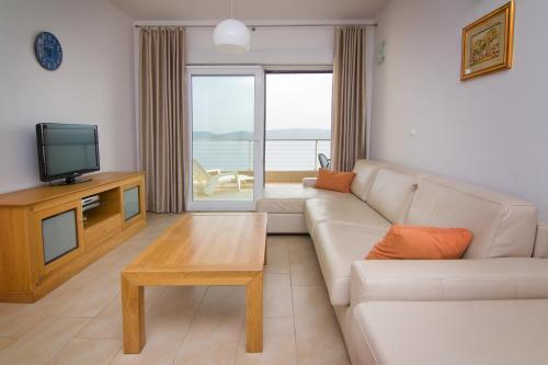 Apartments Vela Sollis