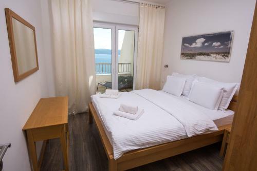 Apartments Vela Sollis