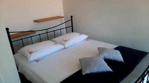 Goga Luxury Two Levels Apartment