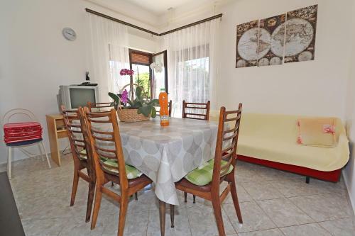 Apartment In Vila Mia