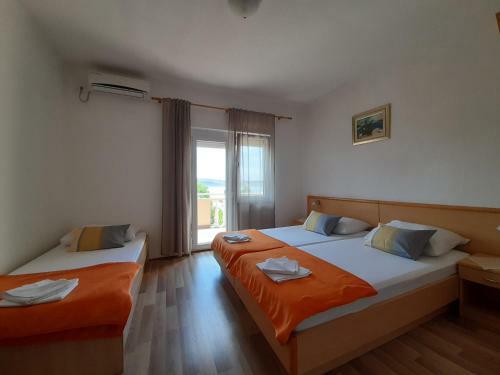 Hostal Apartmani Tomi?